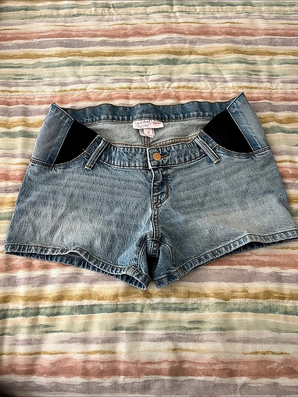 Isabel Maternity Denim Maternity Jean Shorts Size 6